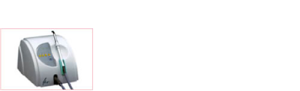 プラズマアークライト　ＣＲ（白い詰め物）を固めたりホワイトニングの時に使用します。